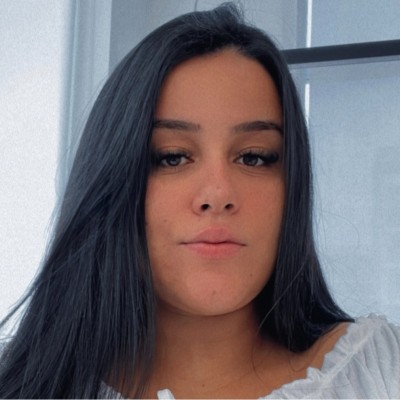 Larissa Alves